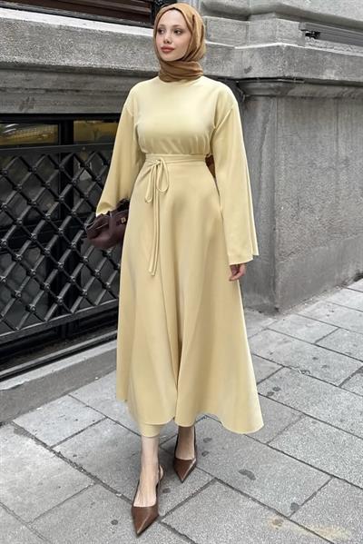 Pelerinli Scuba Takım Butter Yellow