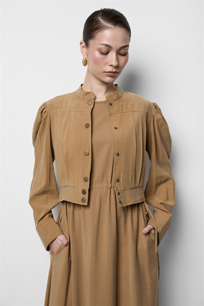 Pile Detaylı Ceketli Elbise Camel