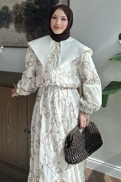Premium Desenli Yakalı Maxi Takım Bej