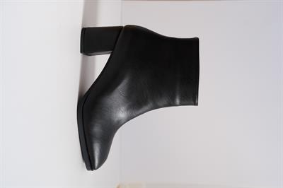 Sylvie Siyah Kadın Topuklu Bot