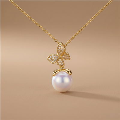 Beyaz İncili Kelebek Detaylı Zirkon Taşlı Kolye Ucu - 14k Altın Kaplama - 11x22 mm (45 cm Çelik Zincir Hediyeli)