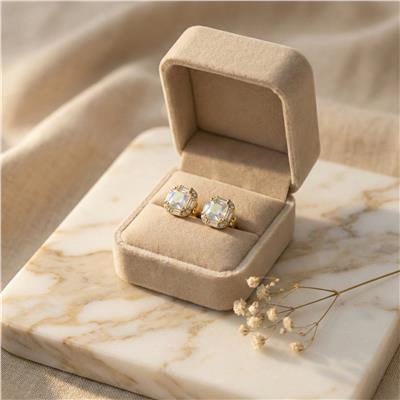 Kare Tektaş Zirkon Küpe - 14K Altın Kaplama - 8 mm