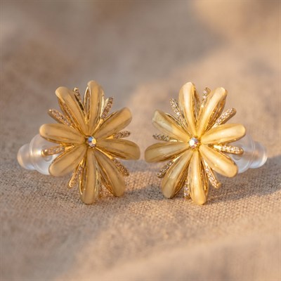 Kristal Kalpli Zirkon Taşlı Papatya Küpe - 925 Ayar Gümüş Çivili - 14k Altın Kaplama - 24 mm