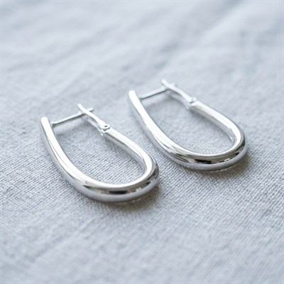 Parlak Yüzeyli Oval Klipsli Küpe  - Beyaz Altın Kaplama - 33 mm