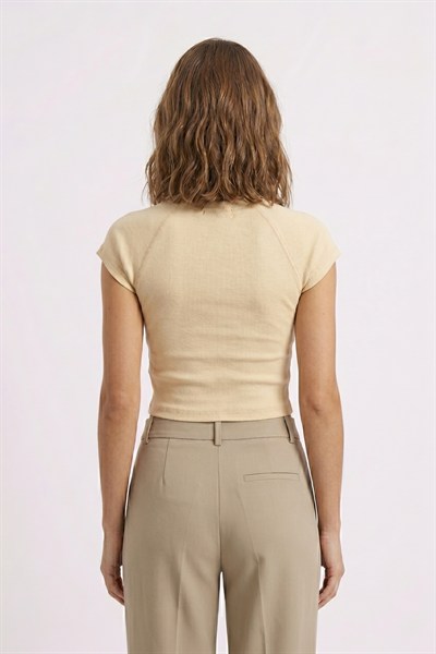 Kadın Basic Kısa Kollu Crop M4283 Bej