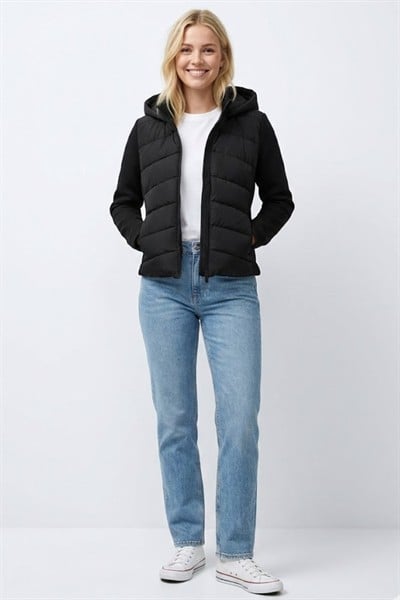 Kadın Kapüşonlu Siyah Şişme Mont M0312 Siyah