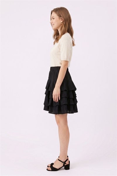 Kadın Kat Kat Volan Detaylı Mini Etek M2244 Siyah