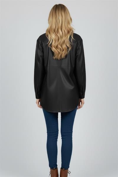 Kadın Siyah Deri Görünümlü Oversize Gömlek M7835 Siyah