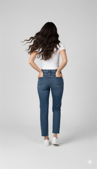 Kesik Paça Yüksek Bel Jean M5254 Kar Yıkama
