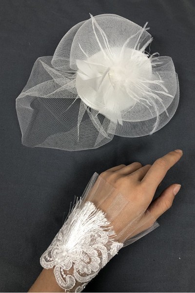 Beyaz Nikah Şapkası ve Tüylü Bileklik Aksesuar