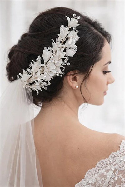 Gelin Saç Aksesuarı Kristal Boncuklu Çiçekli Gelin Tacı Nişan Ve Nikah Saç Aksesuarı