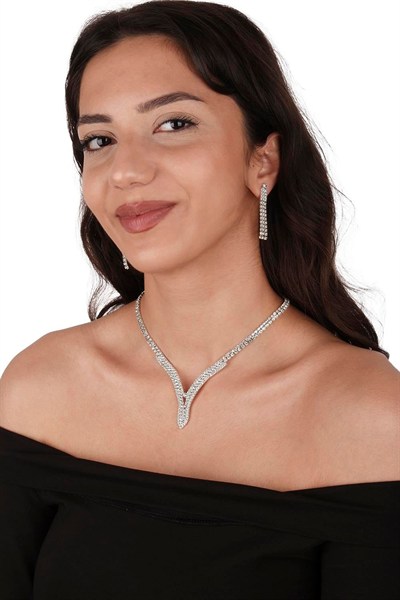 Hira Kristal Taşlı Abiye Kolye Küpe Seti Ve Yaprak Gelin Tacı