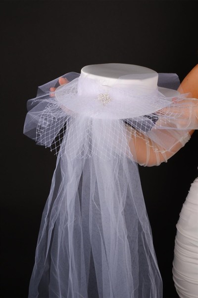 Kırık Beyaz Vualet Nikah Şapkası Hera Fiyonklu Gelin Aksesuarı