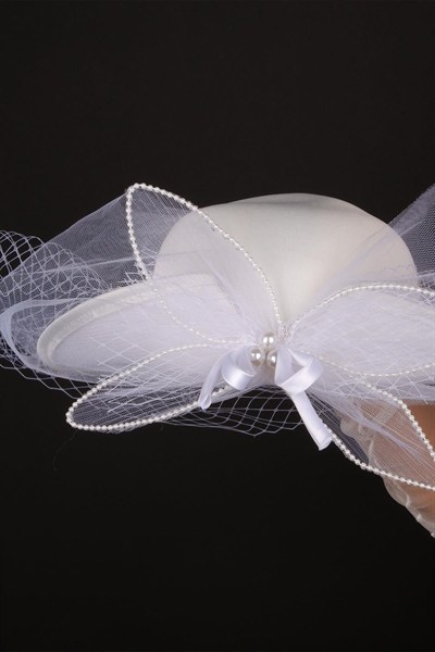 Kırık Beyaz Vualet Nikah Şapkası İzem İncili Gelin Aksesuarı