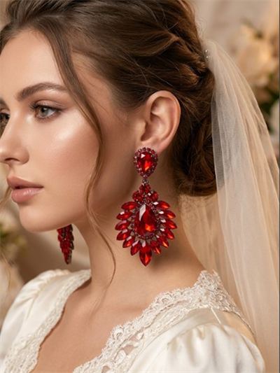 Kırmızı Rengi Iris Damla Mekikli Taşlı Abiye Lüx Gelin Küpesi