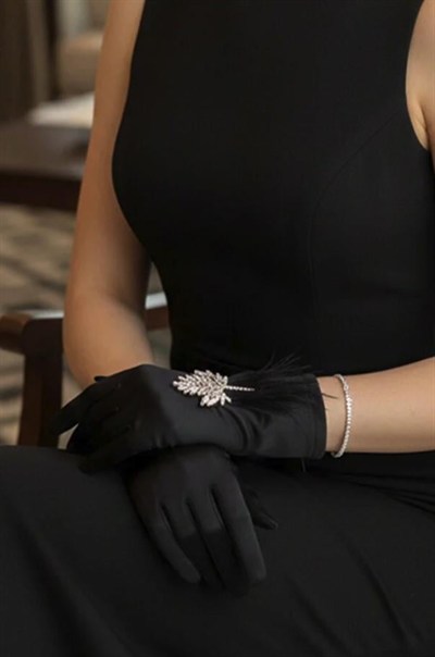 Saten Gelin Eldiveni - Kristal Taşlı Yaprak Figürlü ve Tüy Detaylı Lüks Nikah Eldiveni