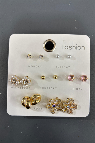 Pearl & Shine Haftalık Küpe Buketi: Her Güne Bir Işıltı Seti