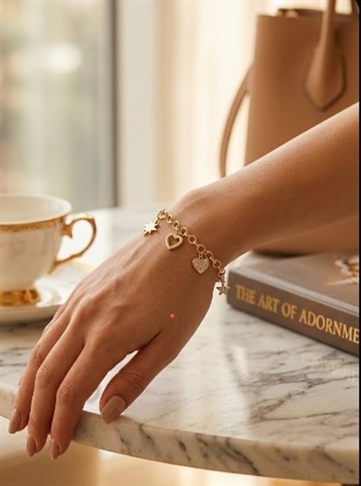 Toptan 316L Çelik Gold Sallantılı Kalp ve Kutup Yıldızı Figürlü Charm Bileklik