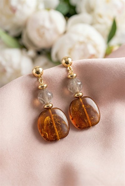 Toptan Gold Detaylı Vintage Tarzı Çift Renkli Butik Küpe