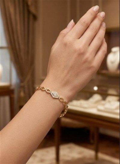 Xuping Toptan Geometrik Bakla Detaylı Zirkon Taşlı Gold Bileklik