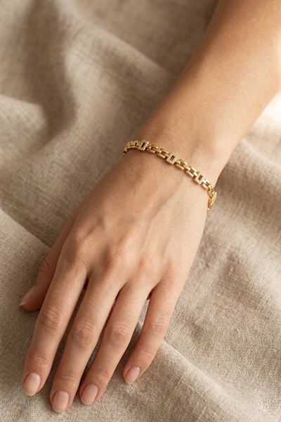 Xuping Toptan Geometrik Geçişli Baget Zirkon Taşlı Gold Bileklik