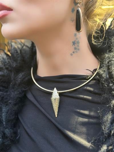 Choker kolye