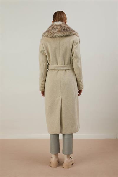 A205344 Aguaje Kürk Detaylı Kaban / BEJ