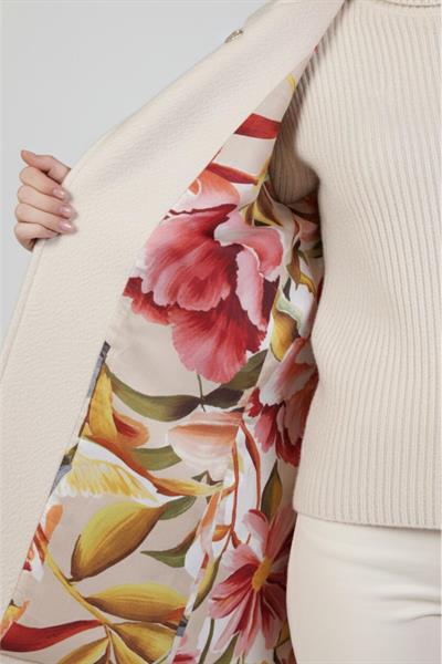 A205755 Aguaje Blazer Düğmeli Kısa Kaban / EKRU