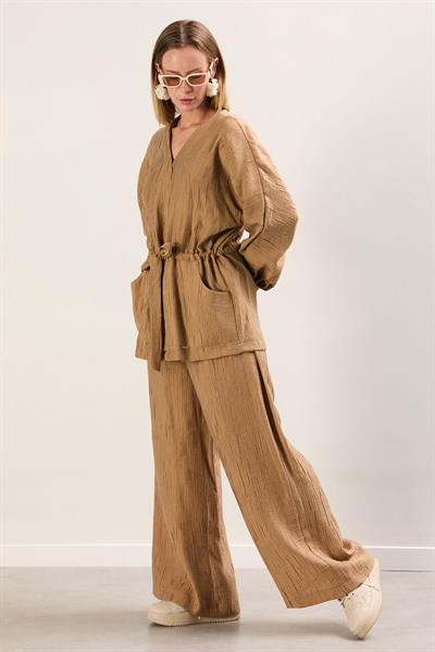 A41655 Aguaje Beli Kuşaklı  Pantolonlu Takım / CAMEL