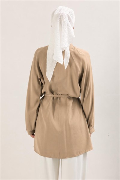 A41815 Aguaje Kuşaklı Hakim Yaka Tunik / CAMEL