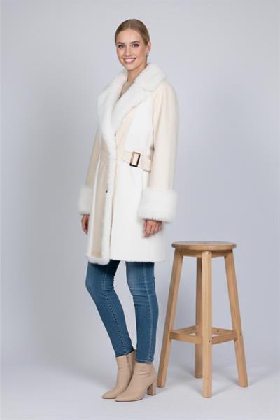 A702944 Aguaje Yakası Kürklü Beli Tokalı Kaban / KREM