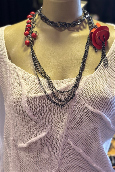 Lamante Red Rose Tasarım Kolye - Siyah Kırmızı