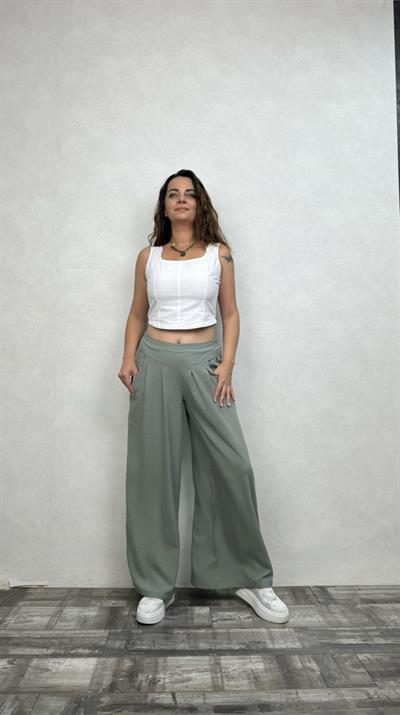 Sırt Lastikli Fit Crop Bluz - Beyaz