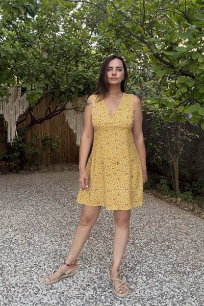 Çiçekli Mini Elbise -Sarı