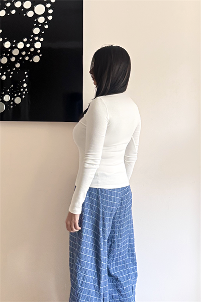 Düğmeli Fit Bluz - Beyaz