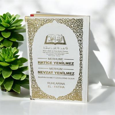 128 Sayfa Orta Boy İsim Baskılı Ciltli Varak Yaldızlı Deri Ciltli Yasin Kitabı (Desen1) Beyaz
