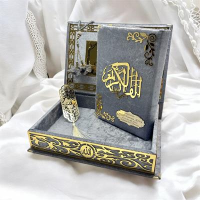İsme Özel Gri Kadife Kaplı Kutulu Kuran-ı Kerim + Tesbih + Ayraç