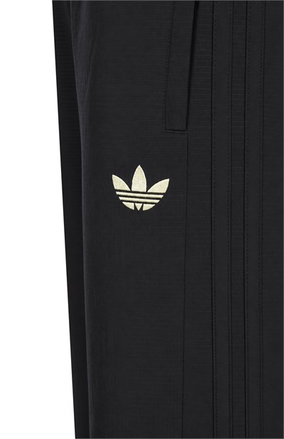 ADIDAS 2000 TP ERKEK EŞOFMAN ALTI KB2737