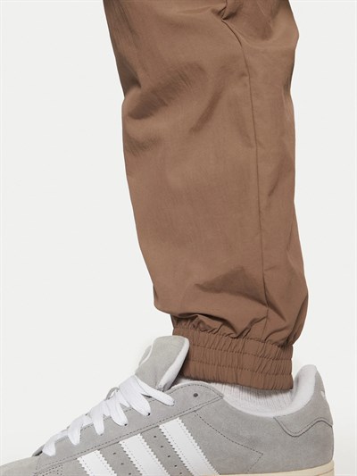 ADIDAS ADICOLOR ERKEK EŞOFMAN ALTI JP1024