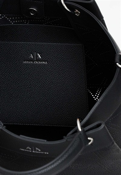 ARMANI EXCHANGE KADIN OMUZ ÇANTASI 942910-4R744-00020