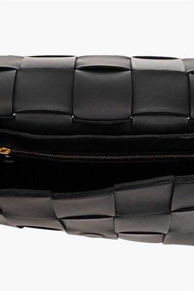 BOTTEGA VENETA KADIN OMUZ ÇANTASI 578004-VMAY1-8425