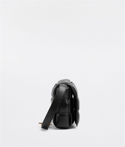 BOTTEGA VENETA KADIN OMUZ ÇANTASI 591970-VCQR1-8425