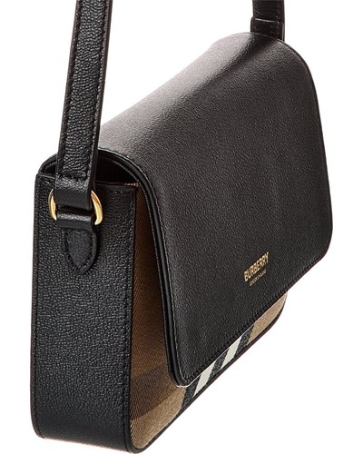 BURBERRY KADIN OMUZ ÇANTASI 8107269-BLACK