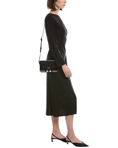BURBERRY KADIN OMUZ ÇANTASI 8107269-BLACK