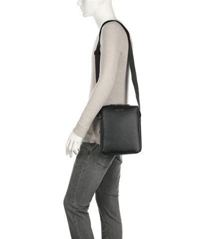 CALVIN KLEIN ERKEK OMUZ CANTASI K50K508690-BAX