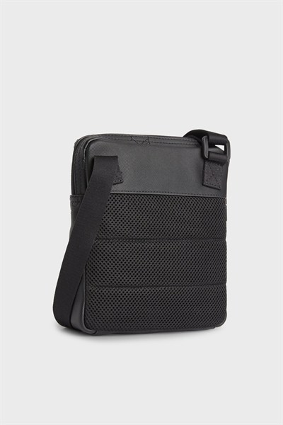 CALVIN KLEIN ERKEK OMUZ ÇANTASI K50K510104-0GJ
