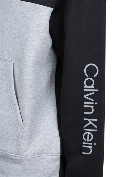 CALVIN KLEIN ERKEK SWEATSHIRT 40CM289-001
