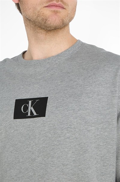 CALVIN KLEIN ERKEK SWEATSHIRT NM2415E-P7A