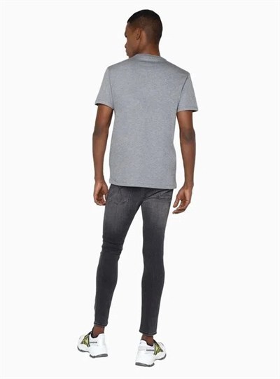 CALVIN KLEIN ERKEK T-SHIRT 40DC813-030