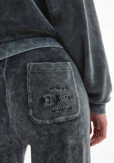 CALVIN KLEIN KADIN EŞOFMAN ALTI J20J216432-BEH